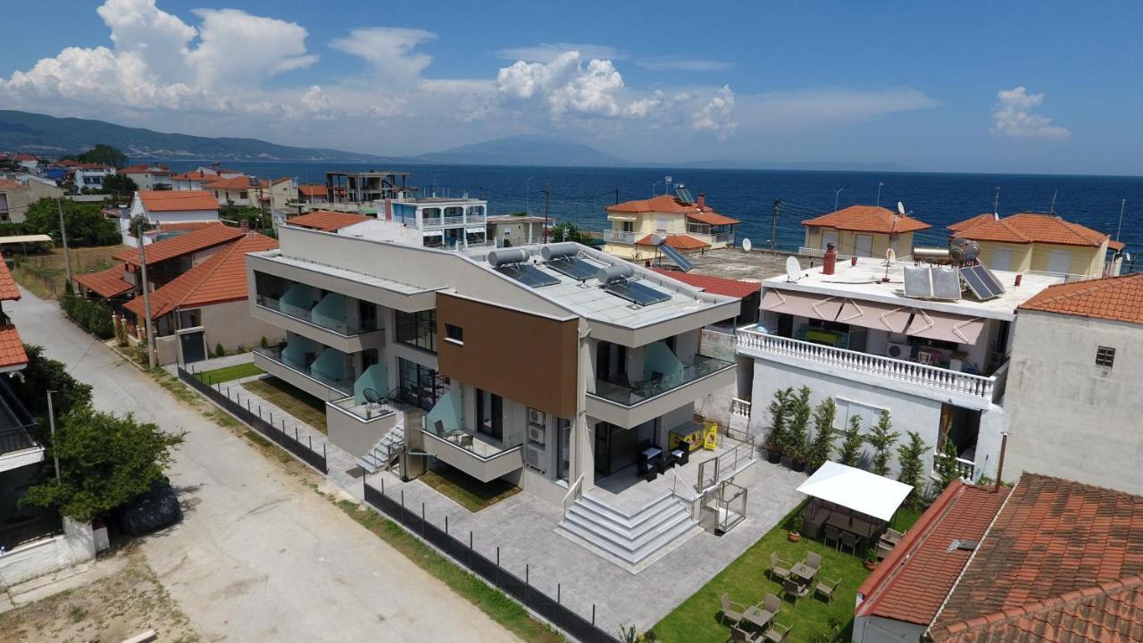 Cynthia Aparthotel Vrasná Buitenkant foto